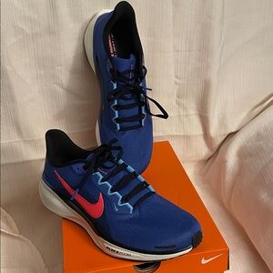 Nike Men’s Blue Air Zoom Pegasus 41  Sneakers with Pink Swoosh